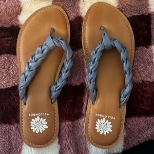 Yellow box Blue braided sandal, size 11